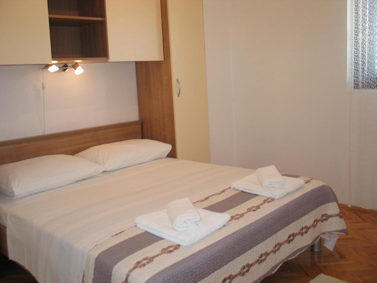 Apartmani Kunteja パグ エクステリア 写真